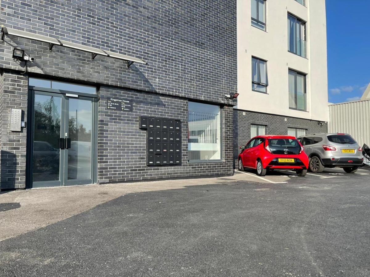 슬라우 Salt Hill Windsor Legoland Eton Heathrow Luxury 2 Bed 1 Bath Free Parking 아파트 외부 사진