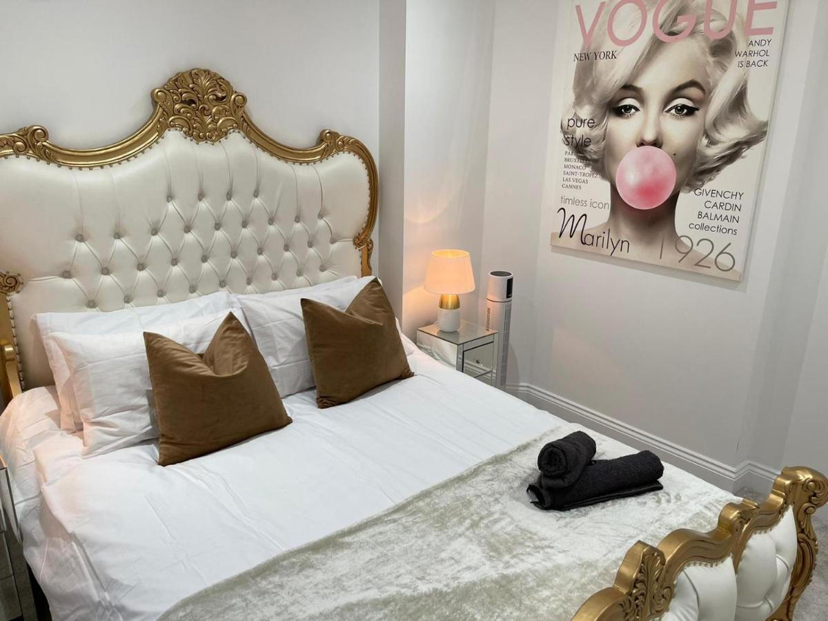 슬라우 Salt Hill Windsor Legoland Eton Heathrow Luxury 2 Bed 1 Bath Free Parking 아파트 외부 사진