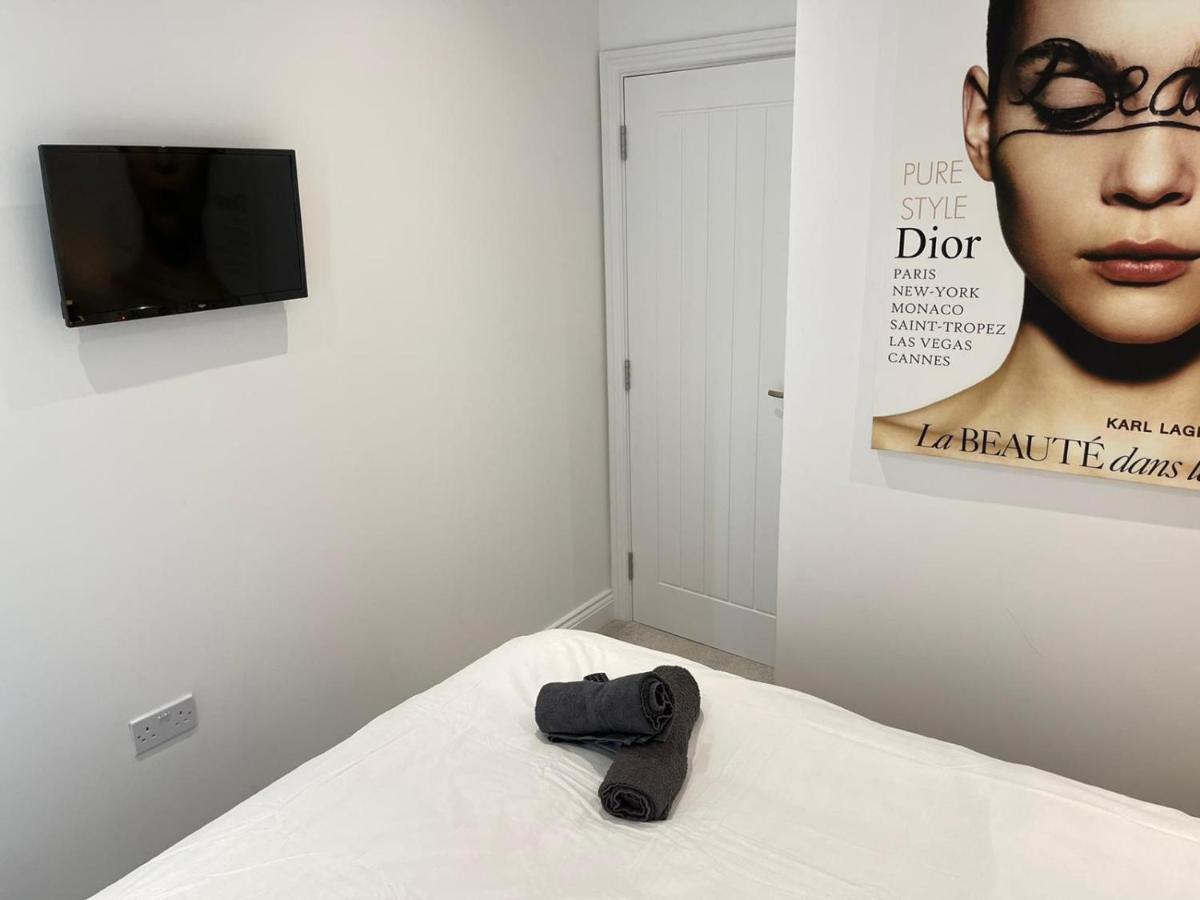 슬라우 Salt Hill Windsor Legoland Eton Heathrow Luxury 2 Bed 1 Bath Free Parking 아파트 외부 사진